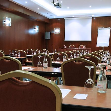 Hotel Amadeus Валадоид Екстериор снимка