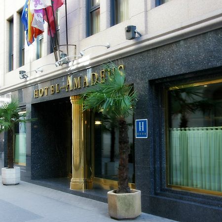 Hotel Amadeus Валадоид Екстериор снимка