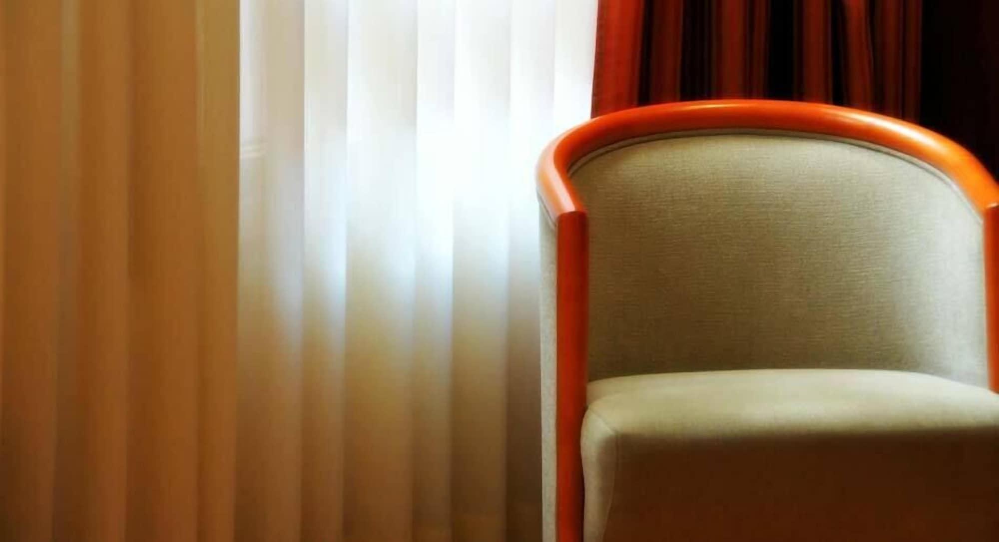 Hotel Amadeus Валадоид Екстериор снимка