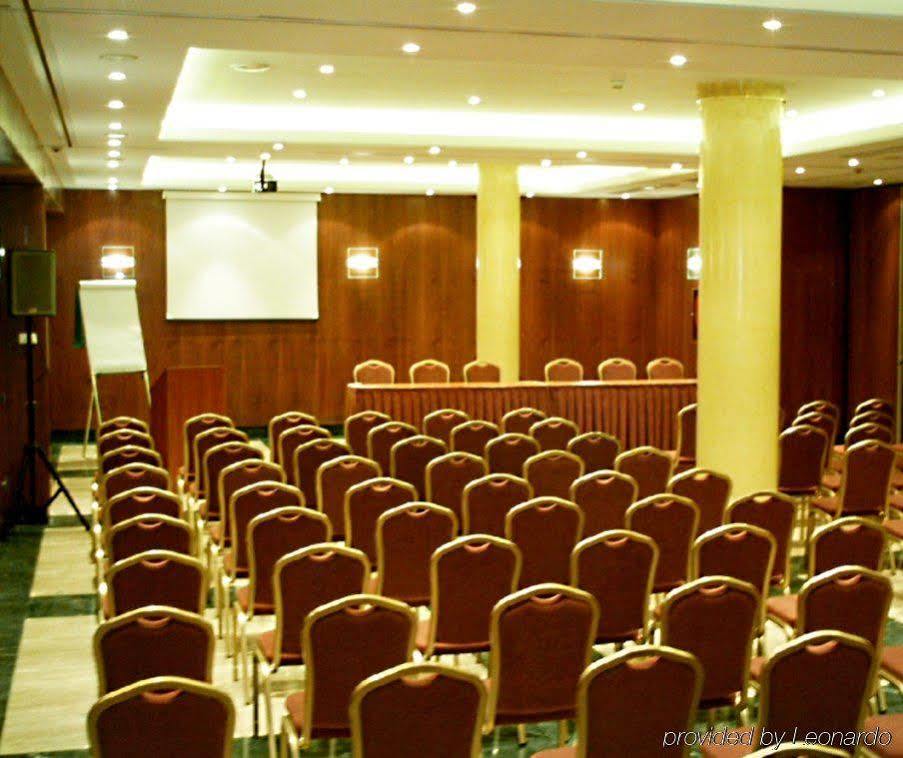 Hotel Amadeus Валадоид Съоръжения снимка